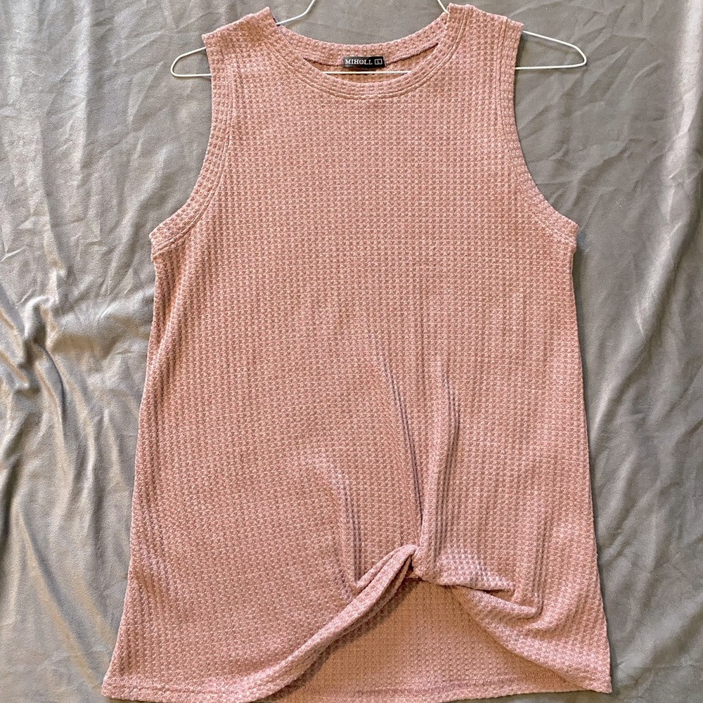 Waffle knit sleeveless top - twist detail at hip - size L